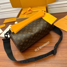 LV Round Bags